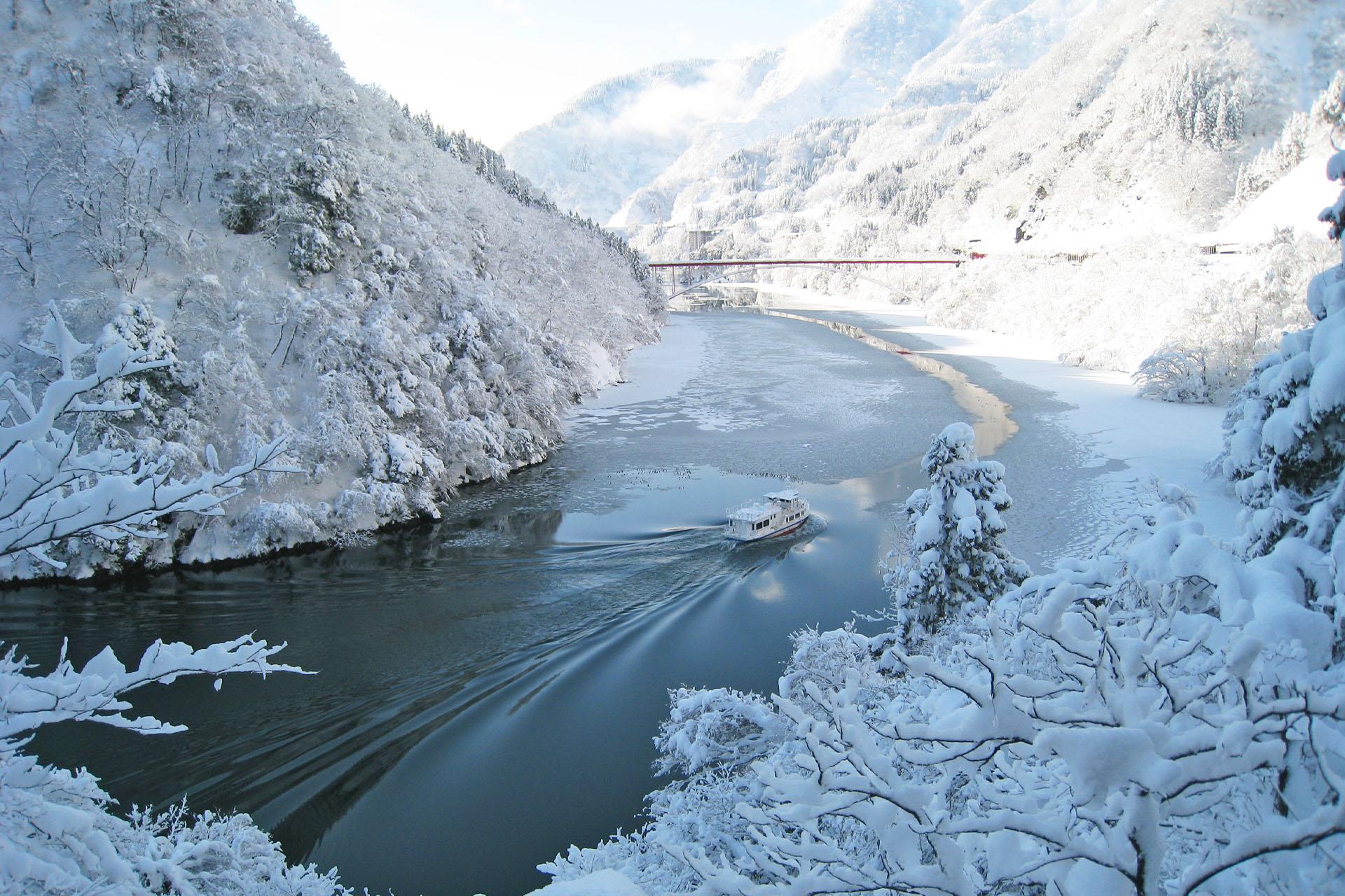庄川峽遊船