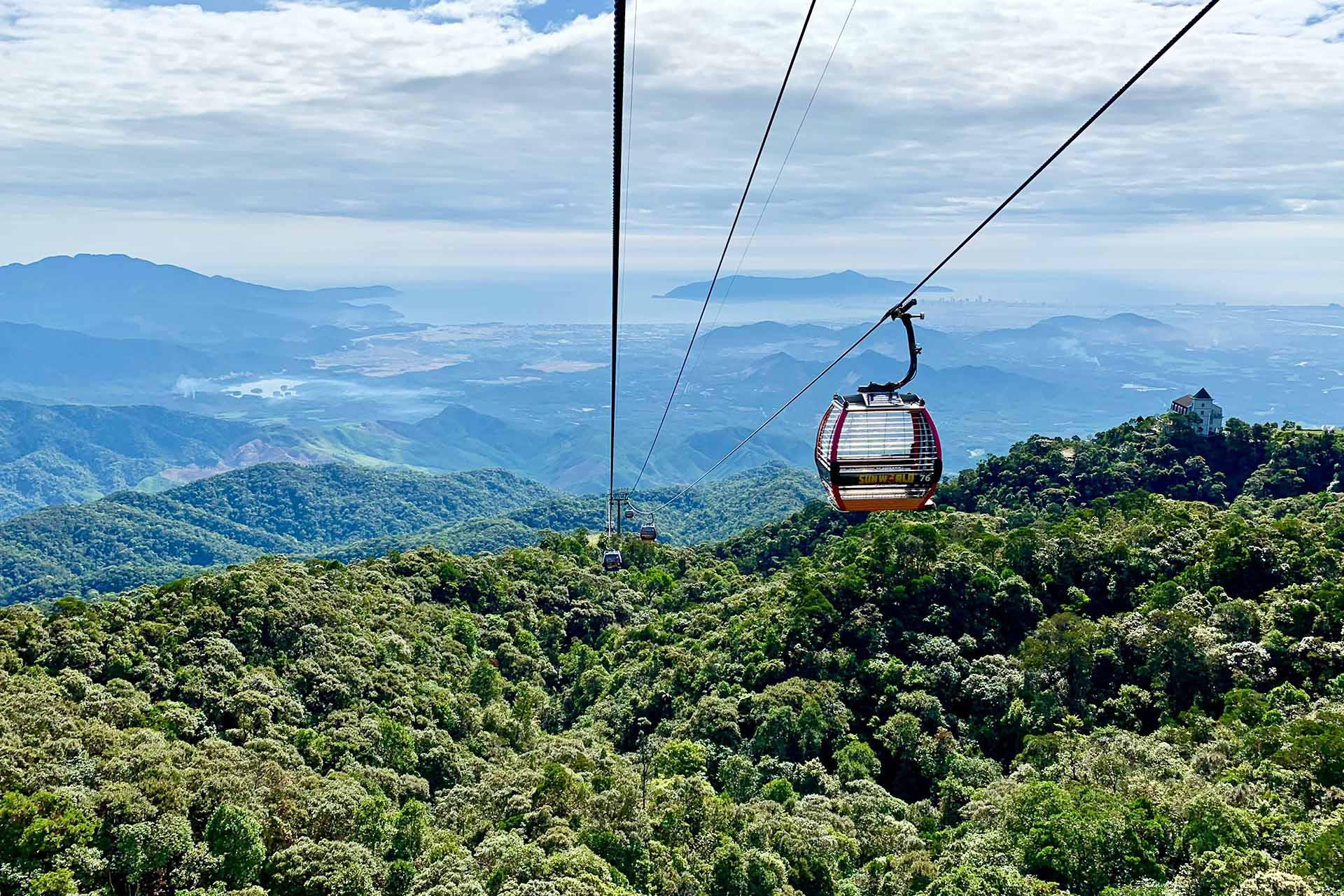 巴拿山