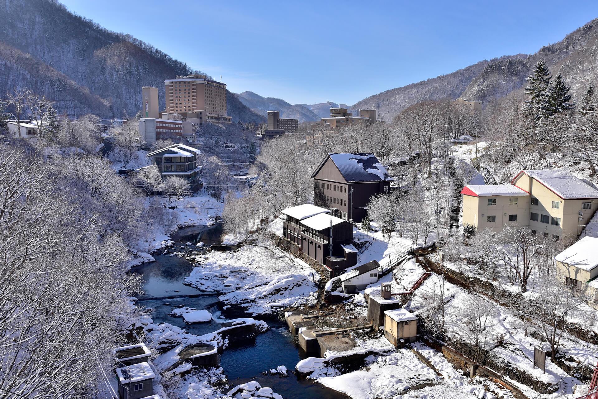 冬季北海道人氣溫泉推薦－定山溪溫泉