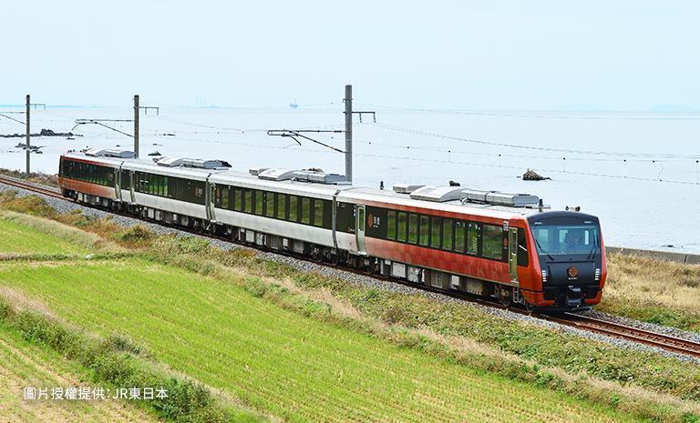 北陸東北．藝想大地巡禮9日(秋季賞楓) - 【星曜日本】海里號列車馳騁．藏王纜車．清津峽水鏡．北前船傳奇