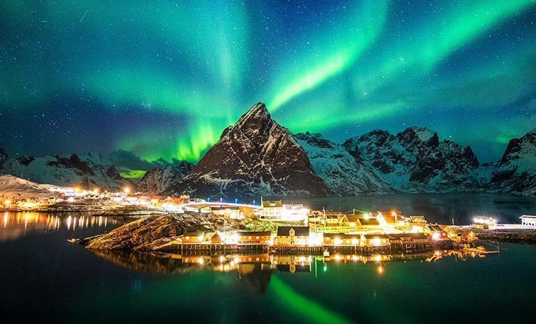 挪威．羅浮敦極光星耀10日(2027) - 追光5天4夜．奢雅木屋渡假村．極光遊船．海鷹狩獵