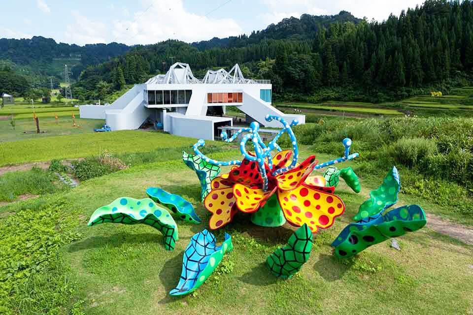 藝想新潟．大地藝術祭