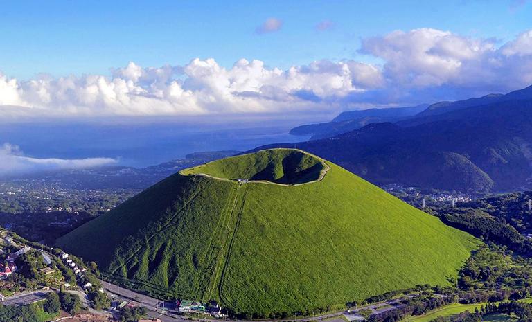 關東.伊豆蔚藍海岸7日(夏季) - 微醺紅酒吟釀.青翠大室山.上高地山河闊