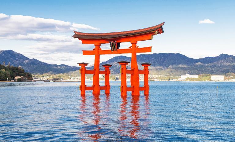 山陰山陽．廣島明灩5日 - 【初見日本】嚴島神社．海上大鳥居．結緣出雲大社．日本第一庭園