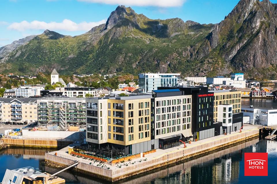 屬於挪威的整片星夜 閃爍世外桃源的光亮