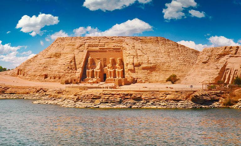 埃及．帝王輝煌盛世13日 - 全程5星飯店．5星尼羅河輪．震撼巨人神殿