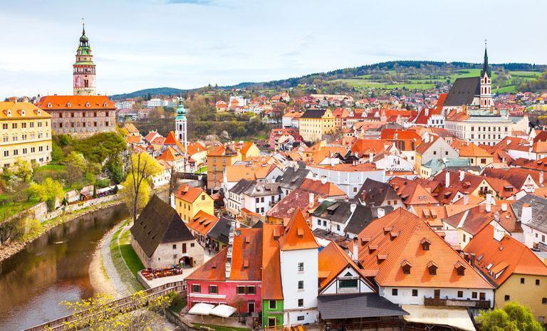 捷克．輝煌波西米亞10日 - 醇香百威啤酒．童話庫倫洛夫2晚．布拉格5星4晚