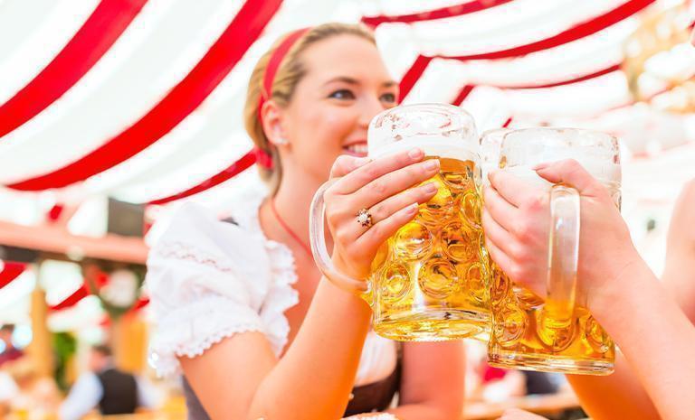 德瑞．慕尼黑啤酒節13日 - 仙幻少女峰．倩麗阿爾卑斯．策馬特綠茵連泊