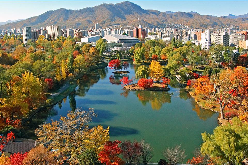 金秋大地．楓之絕響