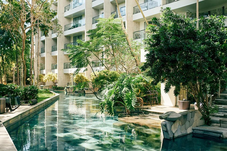 枕臥湛藍峇里島 醉夢絢麗星河