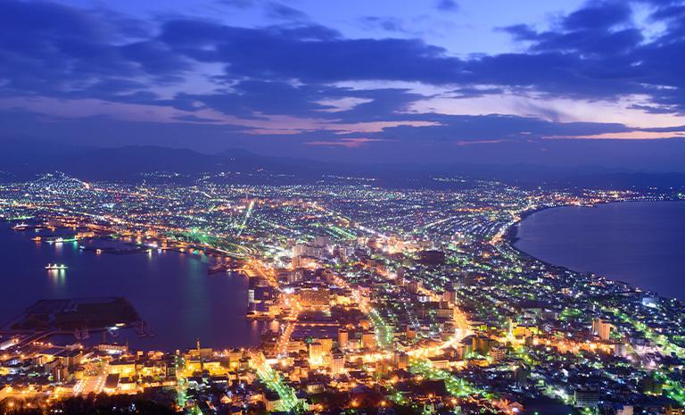 東北．北海道雙重奏7日(雙點進出) - 函館百萬夜景．奧入瀨溪仙蹤．二世谷奢雅宿