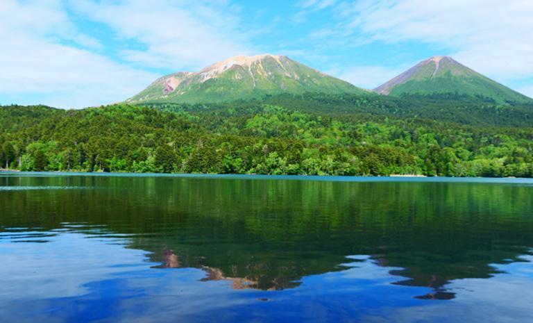 北海道．阿寒湖之森9日(夏季) - 【星曜日本】摩周湖．知床賞鯨．層雲峽纜車．保證入住鶴雅飯店