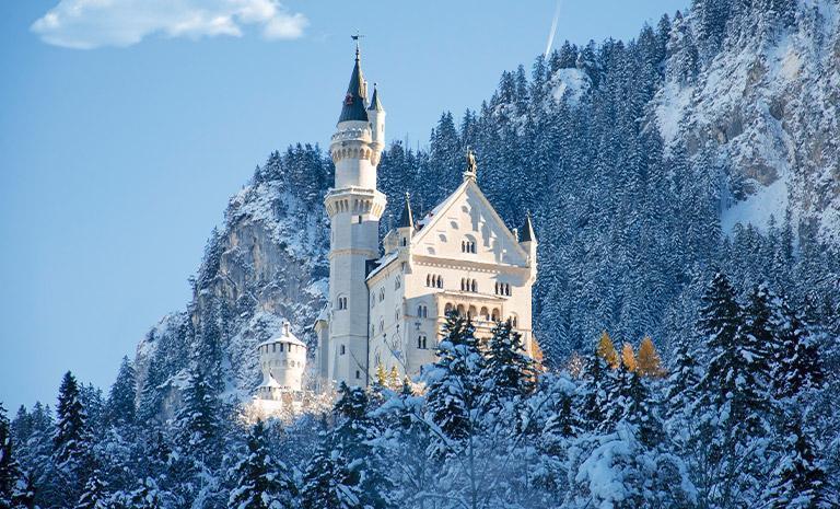 德瑞．雪藏阿爾卑斯10日(冬季) - 【印象系列】銀幻新天鵝堡．少女峰．中世紀洛登堡．5星山居美宿